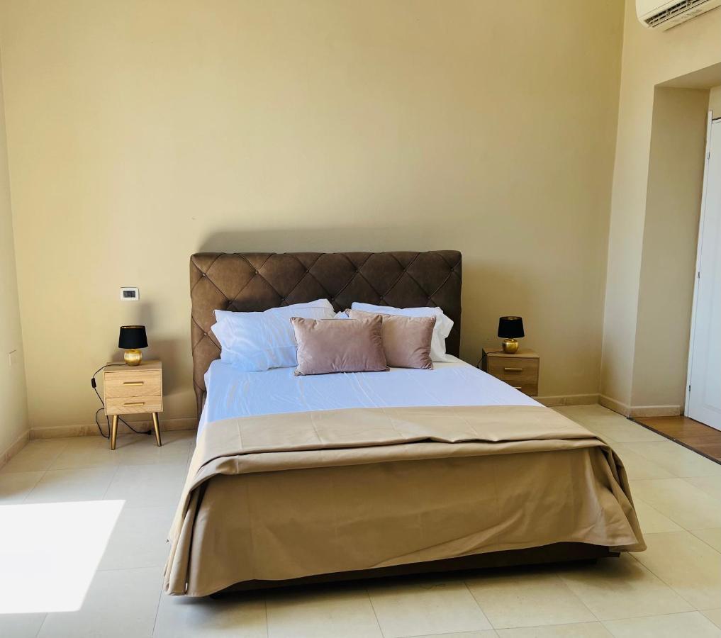 Appartamento Suite Sardinia Holiday Cagliari Dış mekan fotoğraf
