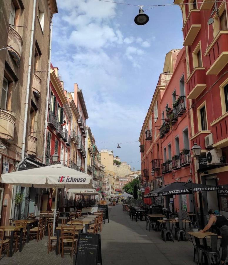 Appartamento Suite Sardinia Holiday Cagliari Dış mekan fotoğraf