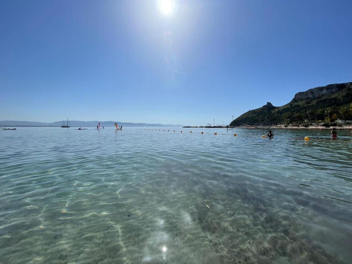 Appartamento Suite Sardinia Holiday Cagliari Dış mekan fotoğraf