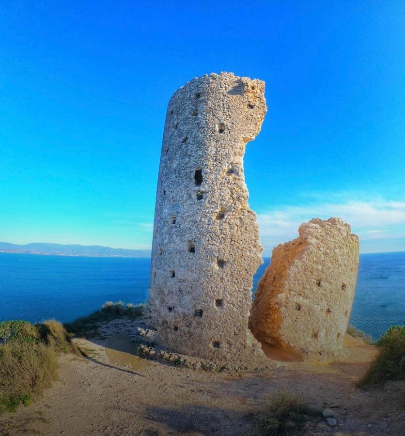 Appartamento Suite Sardinia Holiday Cagliari Dış mekan fotoğraf