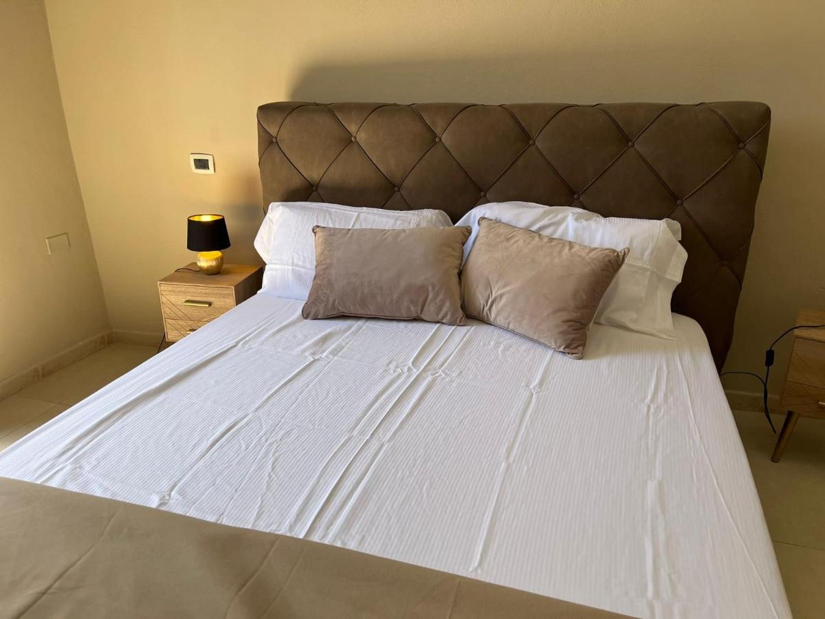 Appartamento Suite Sardinia Holiday Cagliari Dış mekan fotoğraf